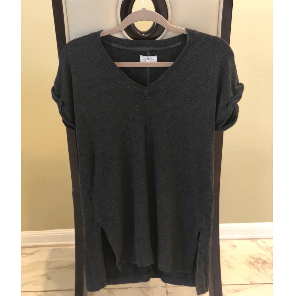 Super softtt Lou and grey tee